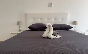 3 Bedroom Apt, Free Wifi & Ac, Cidadela - Lcgr