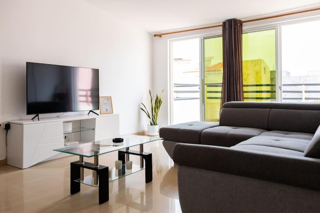 3 Bedroom Apt, Free Wifi & Ac, Cidadela - Lcgr Praia Exterior foto